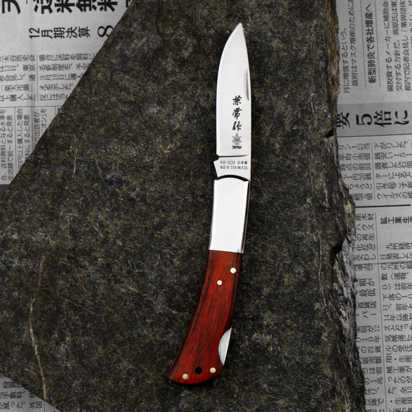 Kanetsune Kaico-Tou AUS-8 Nóż składany 7 cm
