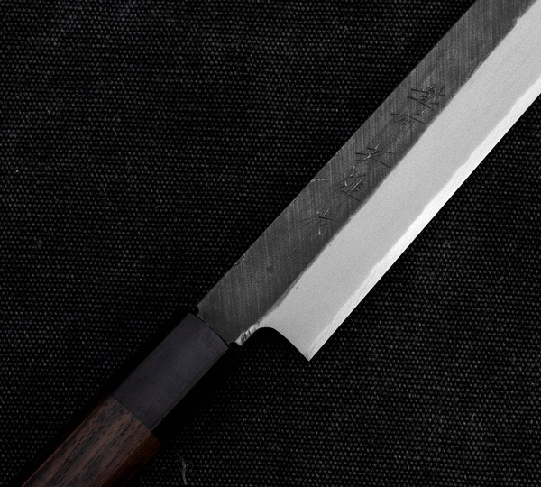 Hideo Kitaoka Shirogami Black Oktagon Nóż Yanagi 24 cm