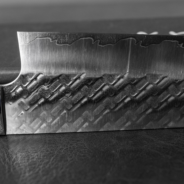 Takeshi Saji STRIX Blue Acrylic Nóż Santoku 18 cm