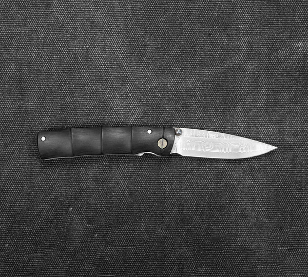 Mcusta Shinra Emotion Black Pakka Damascus VG-10 6,5 cm