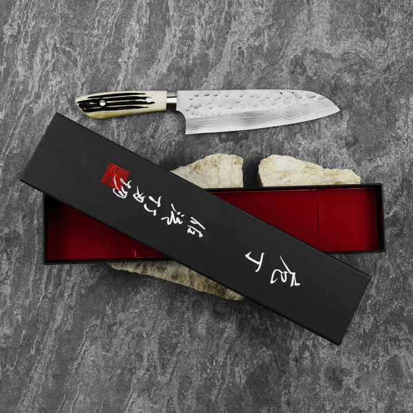 Takeshi Saji SRS-13 Jeleni róg Ręcznie kuty nóż Santoku 18 cm