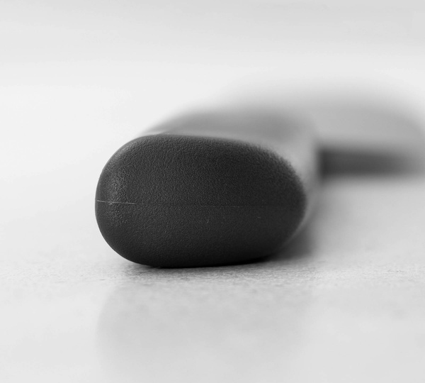 Kanetsugu Revolution-21 AUS-8 Nóż Santoku 16,5 cm