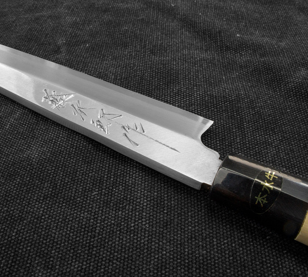 Tojiro Aogami Slanted Pro Nóż Yanagi-sashimi 27 cm