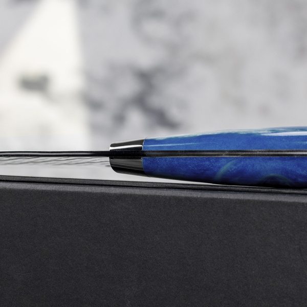 Takeshi Saji STRIX Blue Acrylic Nóż Santoku 18 cm