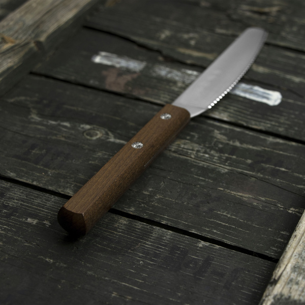 Kanetsune AUS-8 Nóż kuchenny uniwersalny ząbkowany 11 cm