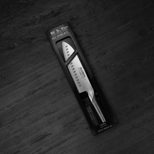 Nóż Santoku żłobiony 18 cm | Global G-80