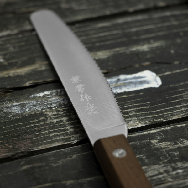 Kanetsune AUS-8 Nóż kuchenny uniwersalny ząbkowany 11 cm