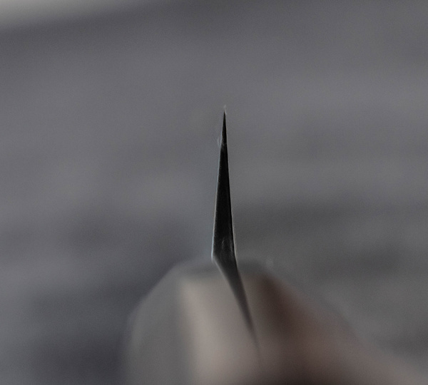 Hideo Kitaoka Shirogami Black Oktagon Nóż Yanagi 21 cm