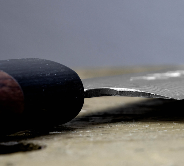 Hideo Kitaoka Shirogami Satin Damascus Nóż Usuba 16,5 cm