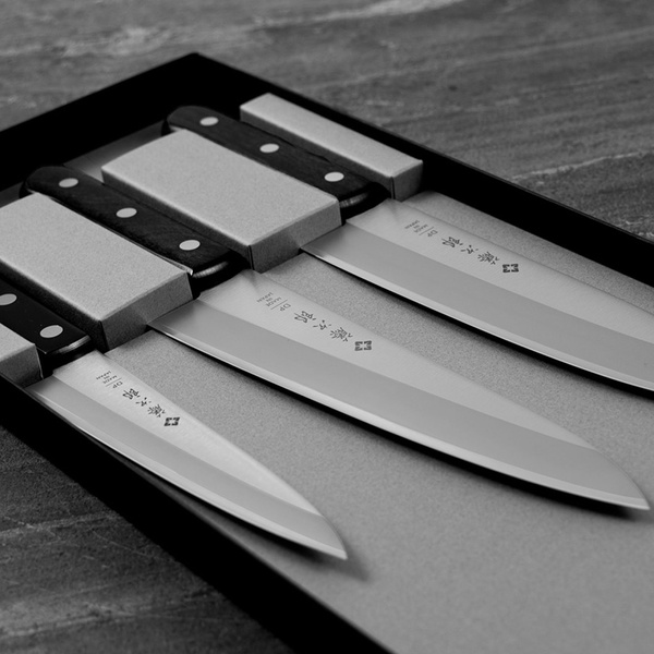 Tojiro DP3 Eco Uniwersalny 13 cm + Santoku 17 cm + Szefa kuchni 18 cm