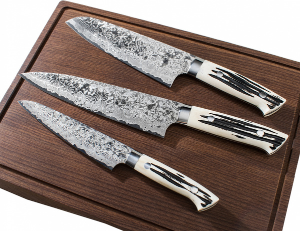 Takeshi Saji WBB Ręcznie kuty nóż Santoku 18 cm R-2